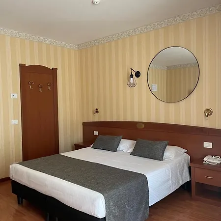 Al Sole Hotel 3*