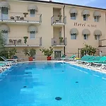 Al Sole Hotell 3*